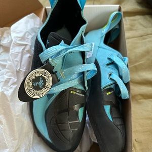 Tenaya Indalo Climbing Shoes - Brand New - Size EU 40 - unisex